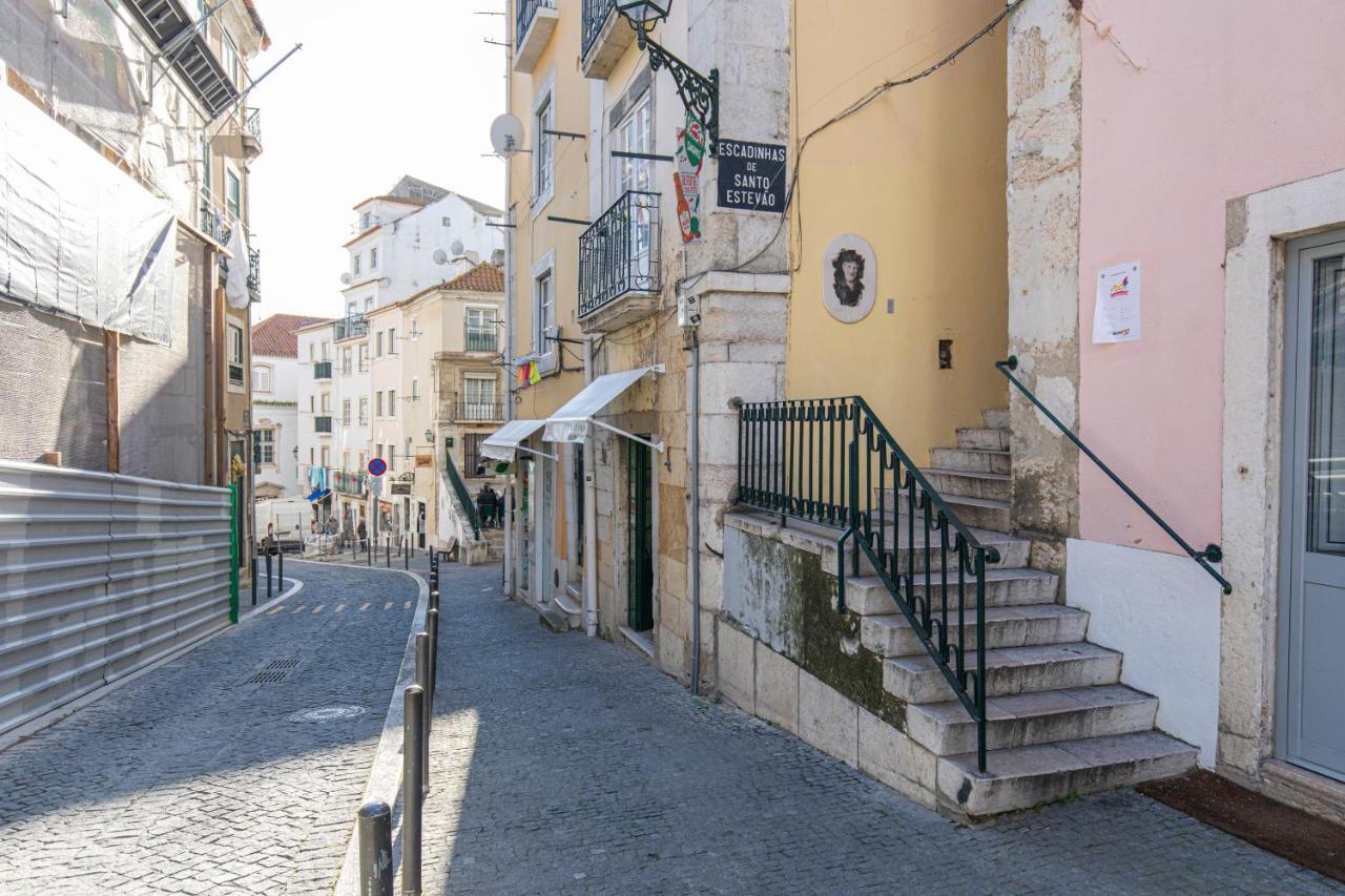 Studio In Alfama By Lucky Surface Lisbon Exterior photo